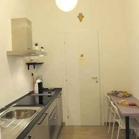 Il Granaio Di Rossetti Elisabetta Assisi