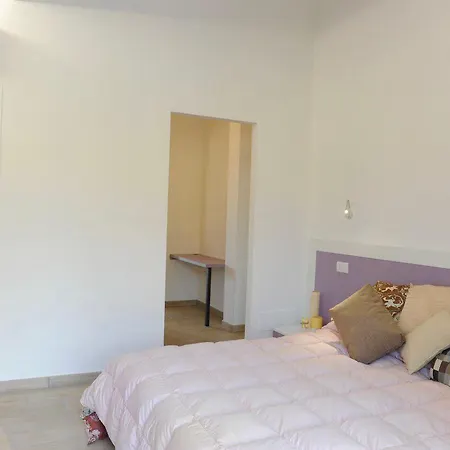 Il Granaio Di Rossetti Elisabetta